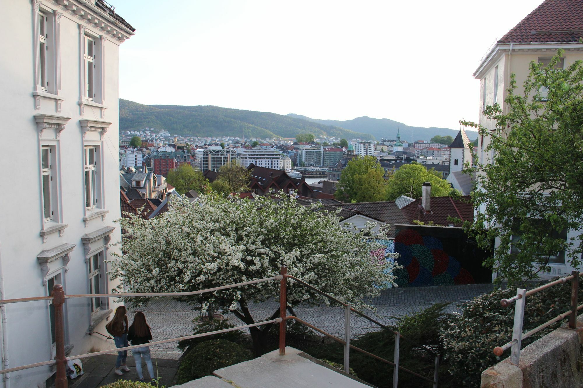 Center Villa Берген Екстериор снимка